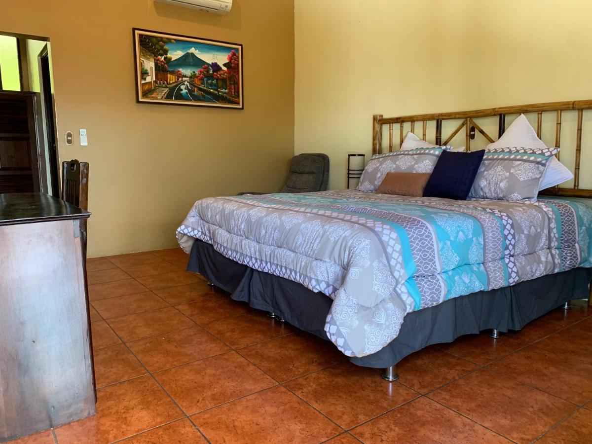 Zafra Hotel Retalhuleu Bagian luar foto