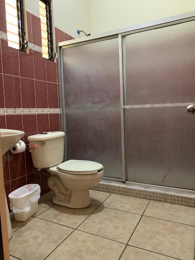 Zafra Hotel Retalhuleu Bagian luar foto